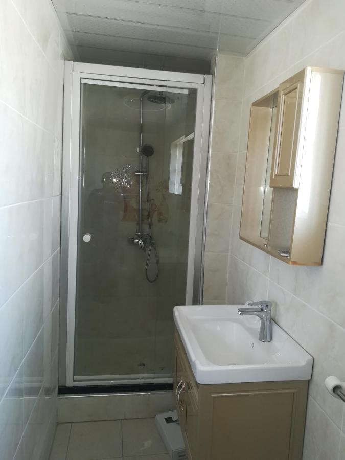 Lee Bed & Breakfast Francistown Extérieur photo
